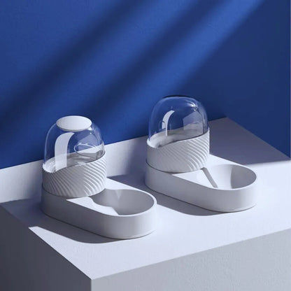 DesignFeedingStation – Feeding Station with Glass Dome & Non-Slip Base