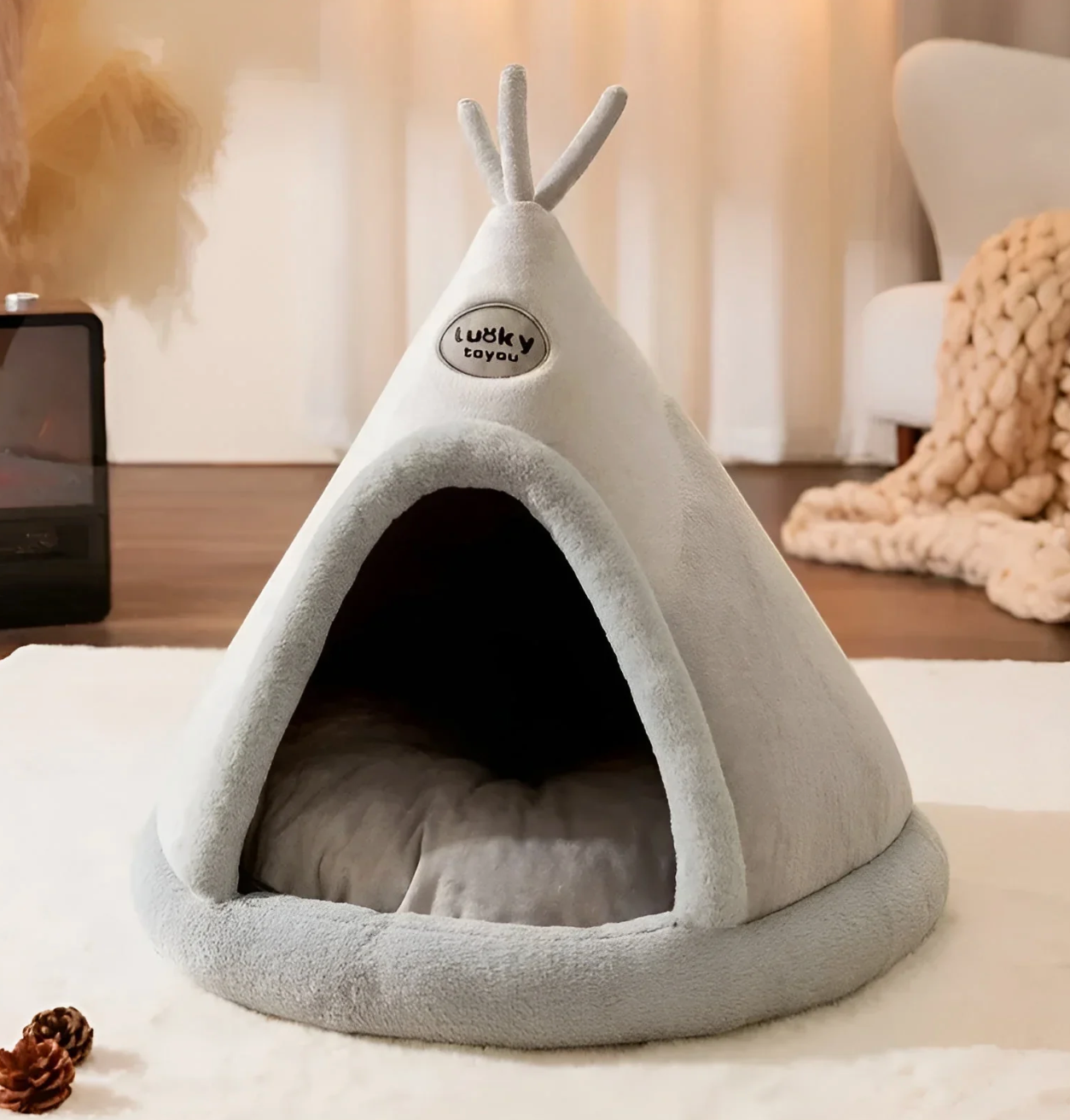 DeluxeDream Plush Pet Hideaway