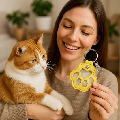 MemoryBand – Leather Keyring for Keeping Pet Hair